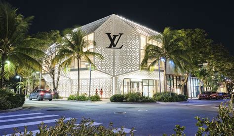 fotos de louis vuitton miami design district|louis vuitton miami fl.